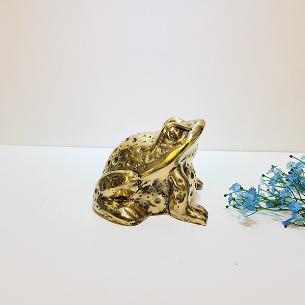 두꺼비(중)/황동 청동 공예품 신주 주물 금속 조각상 조각품 조형물 생활소품 인테리어소품 장식품