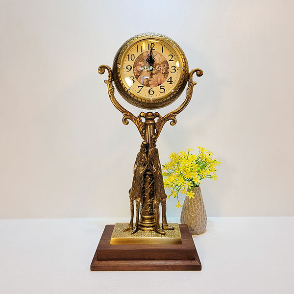 연인 탁상시계/황동 청동 공예품 신주 주물 금속공예 상패 생활소품 인테리어소품 탁상시계