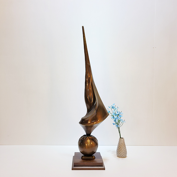 힘 조형물/황동 청동 공예품 신주 주물 금속 상패 조각상 조각품 조형물 생활소품 인테리어소품