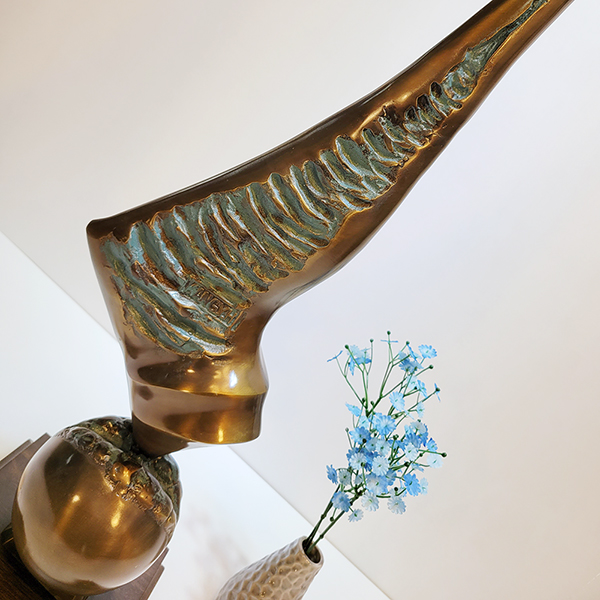 힘 조형물/황동 청동 공예품 신주 주물 금속 상패 조각상 조각품 조형물 생활소품 인테리어소품