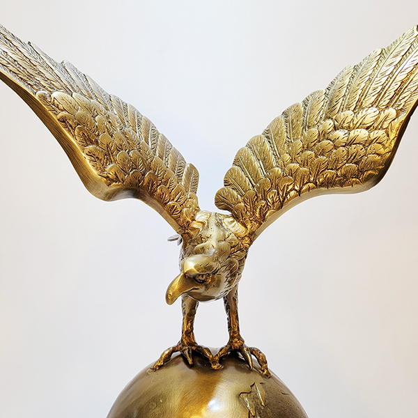 지구독수리(대)/황동 청동 공예품 신주 주물 금속 조각상 조각품 조형물 인테리어소품 독수리