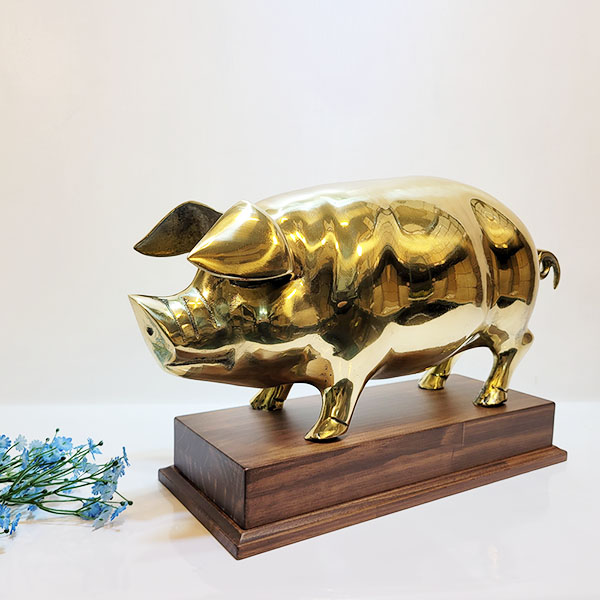돼지(특대)상패/황동 청동 공예품 신주 주물 금속 상패 조각상 조각품 조형물 인테리어소품 황동돼지 기념패 우승패 추대패