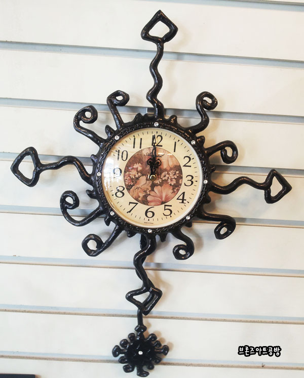 패션꽃시계/알루미늄 주물시계 황동 청동 공예품 생활소품 인테리어 벽시계 디자인시계