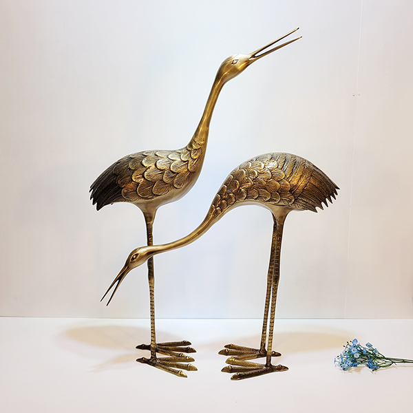 학(두루미)조각상 황동 청동 공예품 두루미 신주 주물 금속 조각상 조각품 조형물 전원주택 조경 인테리어소품 장식품