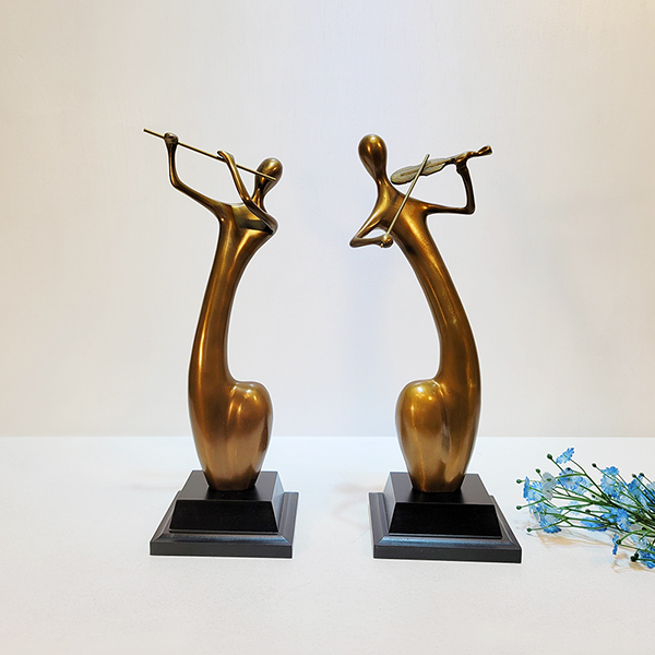 악기(중)/황동 청동 공예품 신주 주물 금속 조각상 조각품 조형물 인테리어소품 바이올린 플룻연주 악기