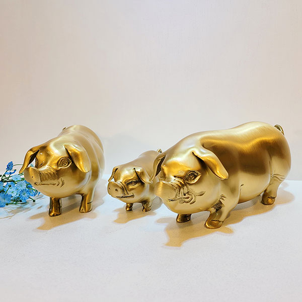 신돼지가족 조각상/청동 황동 공예품 금속 신주 주물 조형물 인테리어소품 조각품 황금 장식품 모형 인테리어소품 집들이선물 개업선물