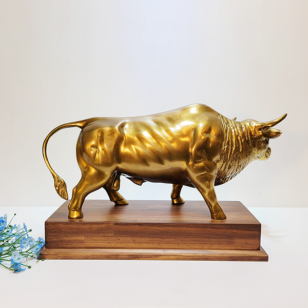 싸움소(2호)상패/황동 청동 공예품 신주 주물 금속 조각상 조각품 조형물 인테리어소품 소싸움 황소 소 축협