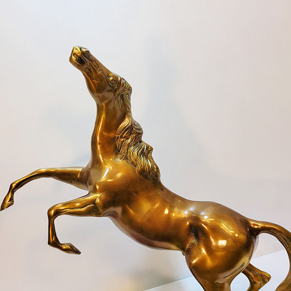 뛰는말(대)조각품/황동 청동 공예품 신주 주물 금속 조각상 조형물 인테리어소품 말 장식품 개업선물 집들이선물