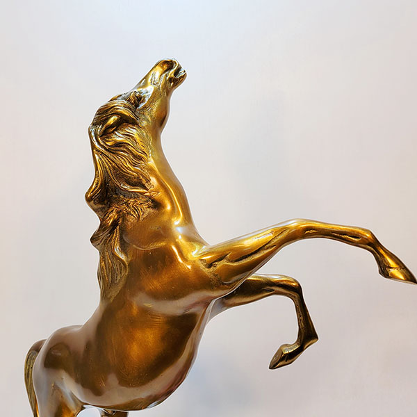 뛰는말(대)조각품/황동 청동 공예품 신주 주물 금속 조각상 조형물 인테리어소품 말 장식품 개업선물 집들이선물