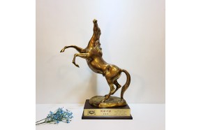 뛰는말(대)상패/청동 황동 말 장식품 조각상 조형물 인테리어소품 동상 감사패 기념패 대회패 우승상 트로피