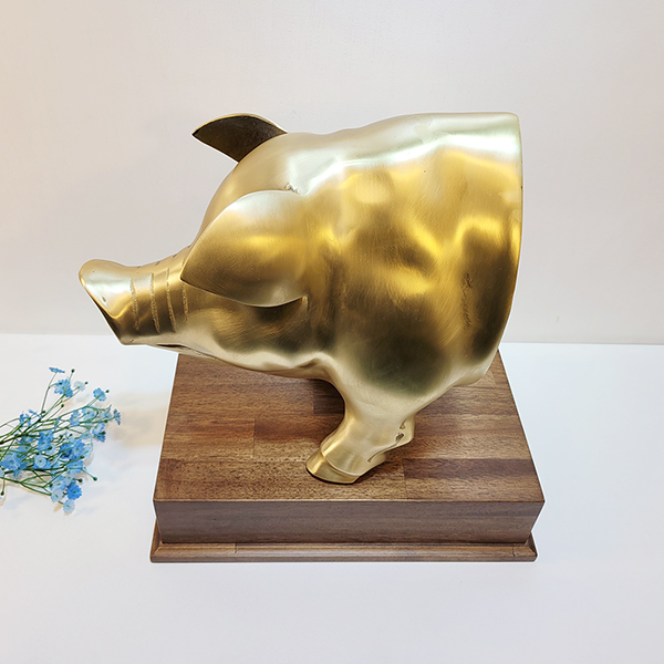 추상 돼지 상패/황동 청동 공예품 우승패 기념패 돼지조각상 장식품 조각품 복 행운 풍수인테리어소품