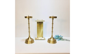 초가집 위패 황동 촛대 제수 차례 제사용품 조상 제사상 납골당 불교용품