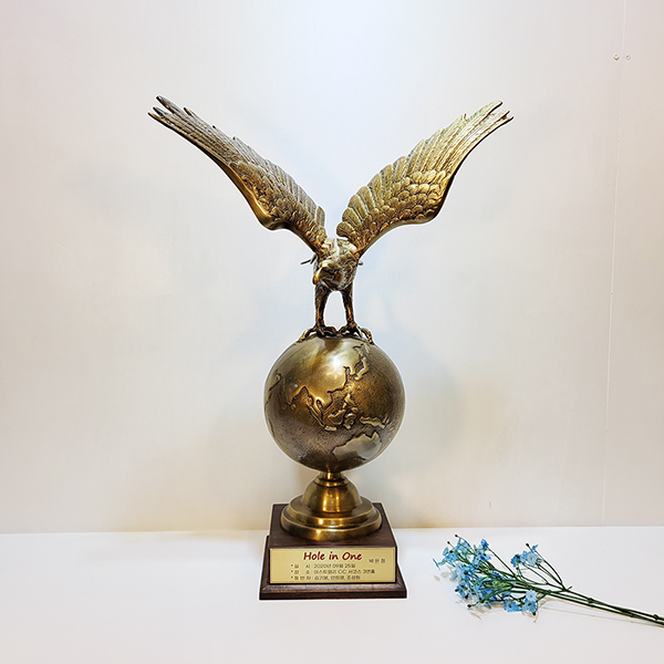 지구독수리(대)상패/청동 황동 공예품 트로피 이글패 독수리 골프패 주문제작 골프