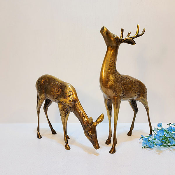 사슴조각상(중)/사슴 조형물 청동 황동 공예 금속 주물 인테리어소품 브론즈 장식품 지인선물 부모님선물 개업선물 집들이선물