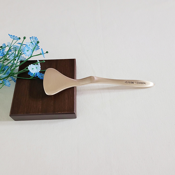 V라인 괄사마사지기 유기 방짜 놋쇠 주물 생활소품 혈액순환 안마 지압 주걱 뿔