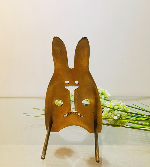 청동 토끼 거치대 받침대 지지대 핸드폰 액자 이젤 금속 주물 엔틱 테이블 데코 브론즈 조형물 공예 조각 장식품