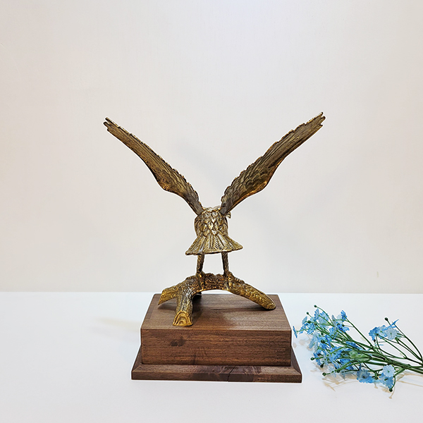 가지독수리(소)상패 청동 황동 공예품 감사패 기념패 공로패 축하패 골프 홀인원 이글패 싱글패 조각품 조각상 장식품 인테리어