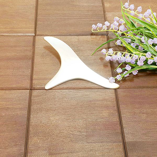 뿔 마사지기 유기 괄사마사지기 방짜마사지기 안마 경락기 뿔지압괄사 놋쇠 주물 혈액순환 선물용품