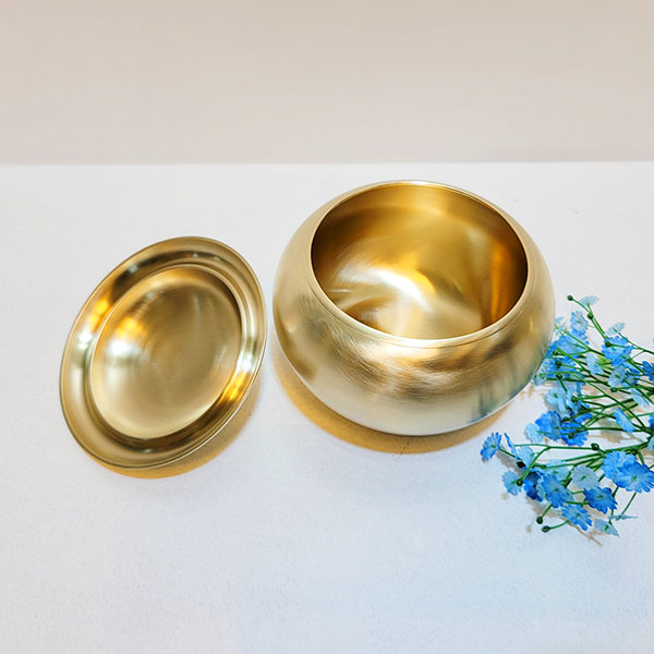 유기 요강(중) 방짜 예단 혼수용품 복요강 저금통 장식 놋쇠 미니요강 돈보관함 주물