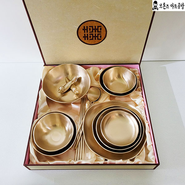 방짜유기 놋그릇 2인 디자인 5첩 반상기 공기 대접  찬기셋트 주물 선물 예쁜그릇 디자인그릇 브론즈아트공방