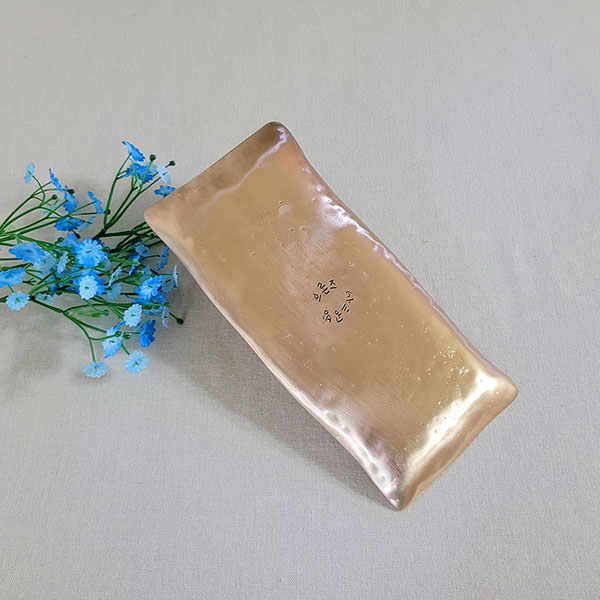 방짜 유기 그릇 놋그릇1P 생선 모듬 접시 앞접시 나눔사각 반찬그릇 신혼 혼수 주물 예쁜디자인그릇 브론즈 아트공방