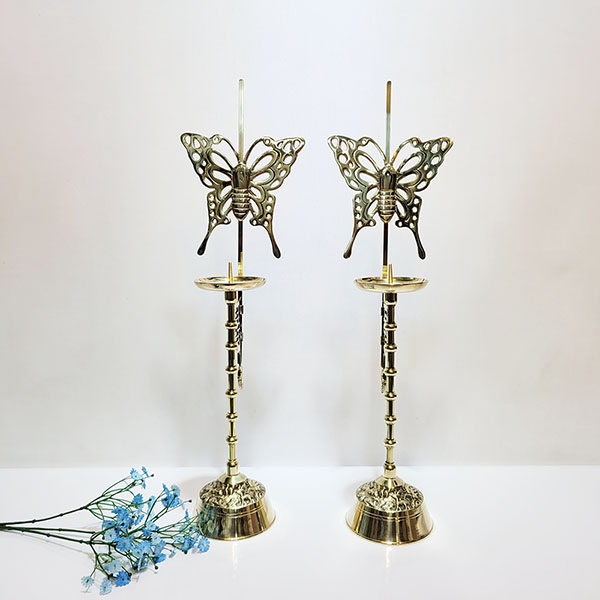 전통 나비 촛대 청동 황동 방짜 유기 놋촛대 주물 돌잔치소품 향초 받침대 혼례상 장식품 공예품