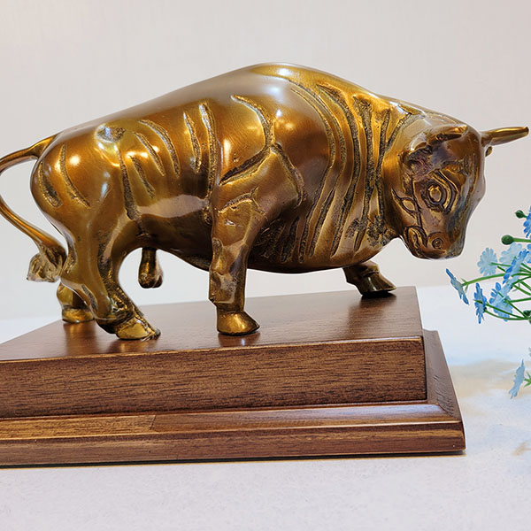 싸움소 5호 청동 황동 황소 조각품 장식품 조각상 조형물 신주 주물 금속공예 브론즈 아트 공방