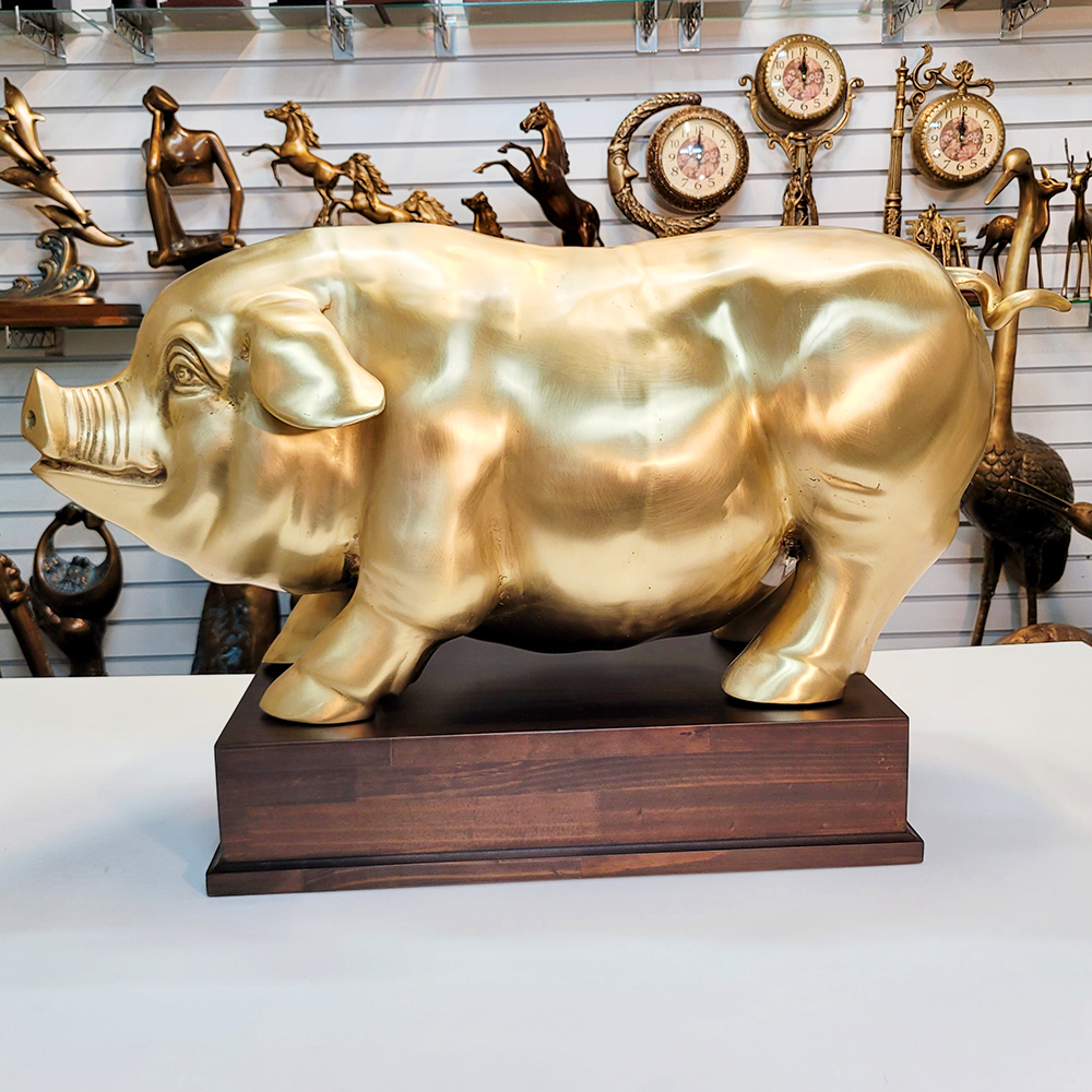 왕 돼지2호 황금 돼지 조각상 조형물 장식품 공예품 청동 황동 모형 포토존 동물조형물 개업선물 정원 조경 풍수 인테리어
