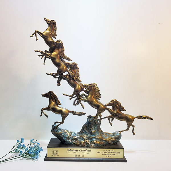 9마도 말 상패 청동 황동 공예품 감사패 기념패 공로패 축하패 골프 홀인원 이글패 싱글패