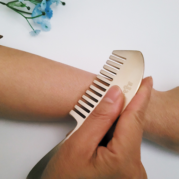 방짜 유기 도끼 빗 괄사 마사지기 머리 두피 유기괄사 놋 안마 지압 주물 피부샵 지인 선물용품