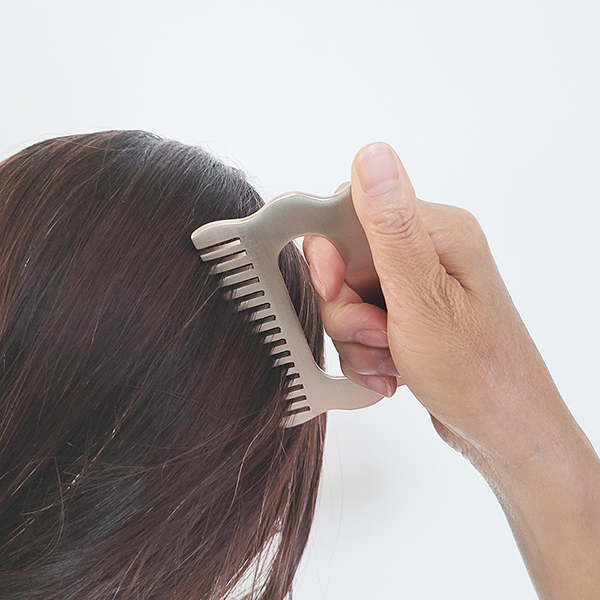 방짜 유기 한손 빗 괄사 마사지기 머리 두피 유기괄사 놋 안마 지압 주물 피부샵 지인 선물용품 주문제작