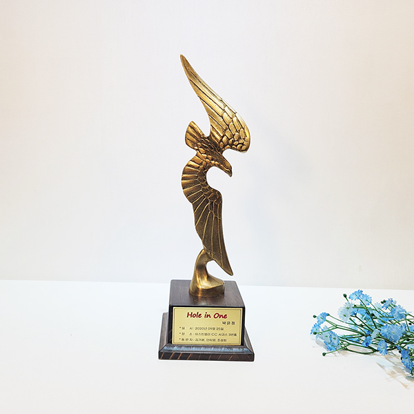 독수리 상패 청동 황동 공예품 조각상 조각품 장식품 감사패 공로패 트로피 기념패 골프 이글패 홀인원 우승패 주문제작
