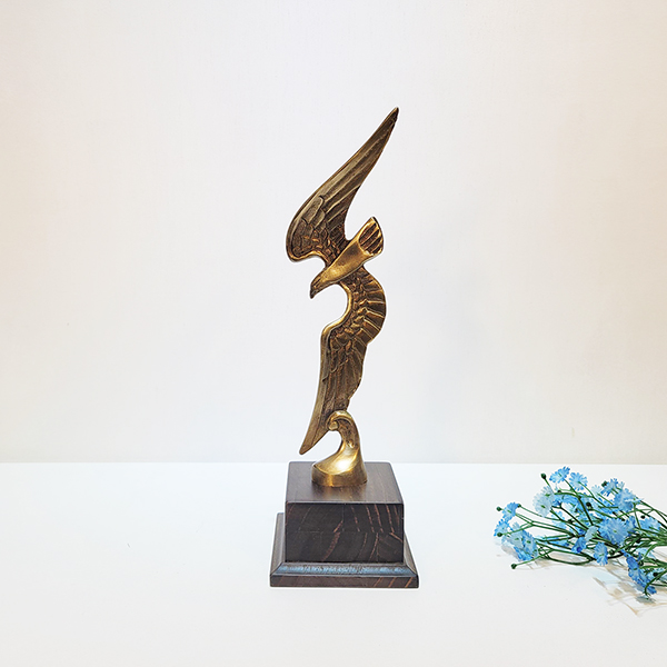 독수리 상패 청동 황동 공예품 조각상 조각품 장식품 감사패 공로패 트로피 기념패 골프 이글패 홀인원 우승패 주문제작
