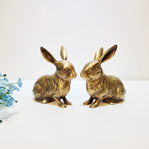 토끼 소 조각품 청동 황동 공예품 인형 모형 정원 장식 카페 거실 상점 래빗 장식품 인테리어소품