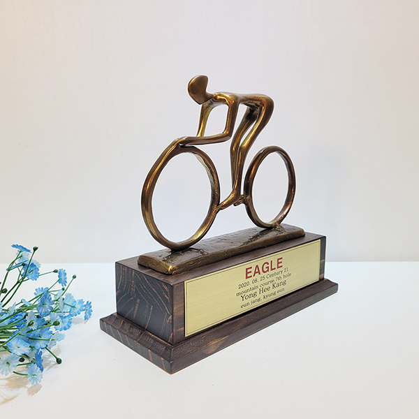 청동 자전거 상패 동트로피 스포츠 동호회 엠티비 로드 감사패 기념패 공로패 우승패 디자인