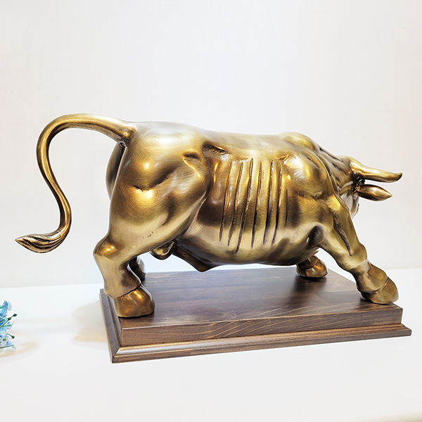 싸움소 특대 황소 상패 동트로피 감사패 기념패 공로패 우승패 고급상패 원목 싸움하는소 소싸움대회 장식품