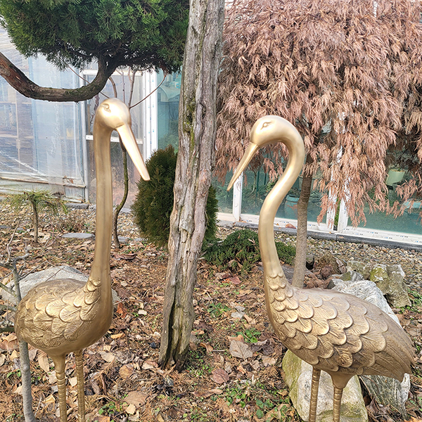 두루미 1호 학 조각상 황동 청동 장식품 조각품 조형물 카페 상점 전원주택 정원 마당 조경 동산 인테리어