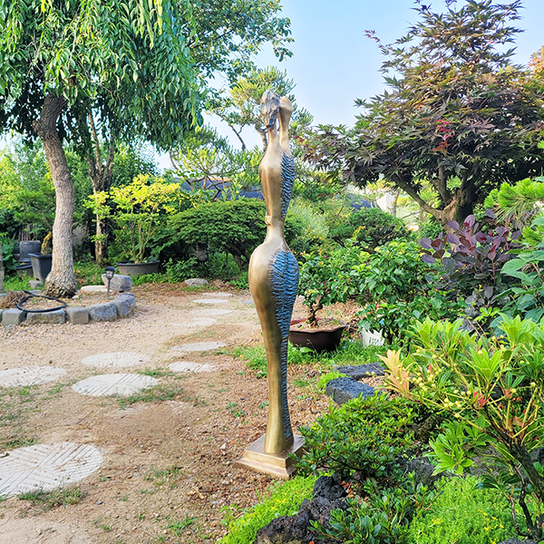 부부사랑 조각품 조형물 사람 전원주택 정원 마당 동산 조경 카페 상점 장식 청동 황동 공예품 인테리어