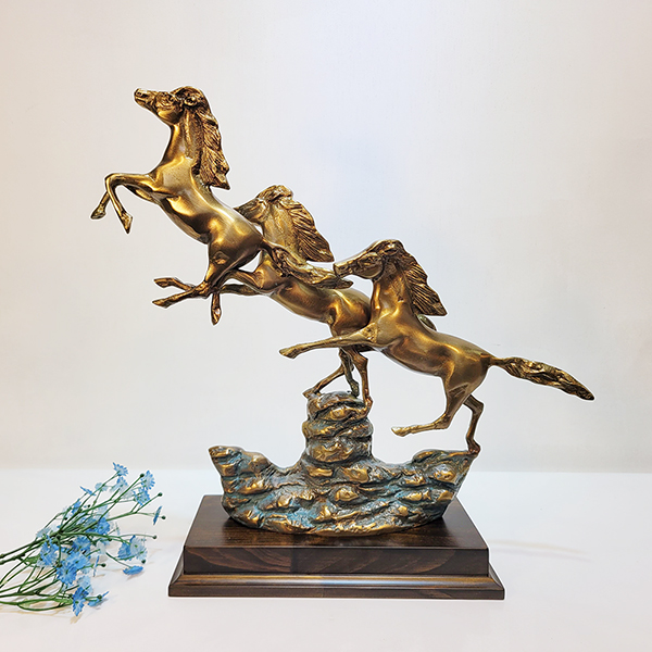 3마도 말 조각상 조각품 장식품 조형물 말상패 감사패 공로패 기념패 부모님상패 골프상패 트로피