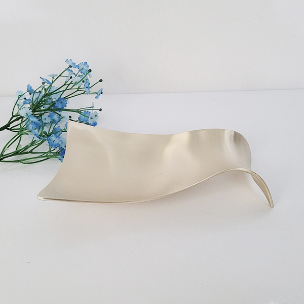 방짜 유기 꽃잎 유기접시 그릇 놋 주물 디저트 카페 한정식