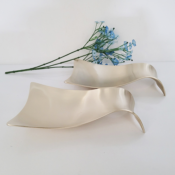 방짜 유기 꽃잎 유기접시 그릇 놋 주물 디저트 카페 한정식