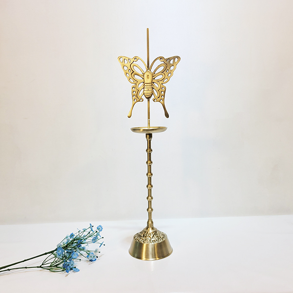 전통 나비 촛대 청동 황동 방짜 유기 놋 촛대 돌잔치 향초 받침대 혼례상 나비촛대 장식품
