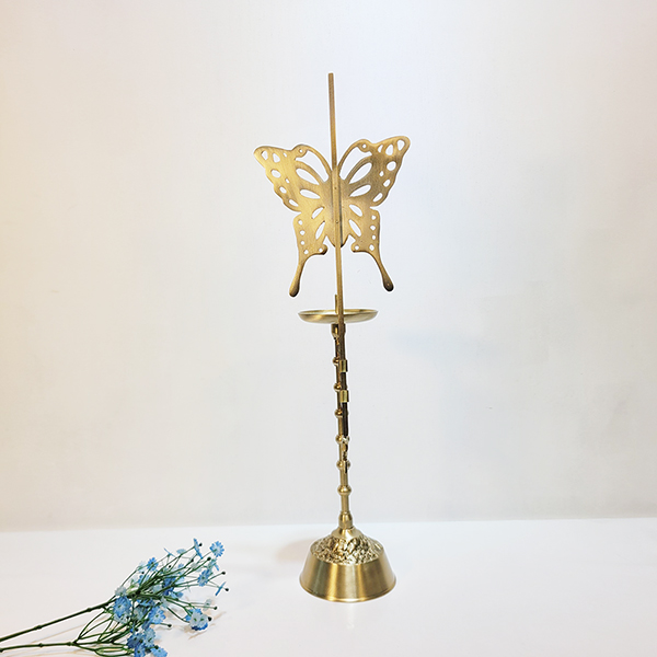 전통 나비 촛대 청동 황동 방짜 유기 놋 촛대 돌잔치 향초 받침대 혼례상 나비촛대 장식품