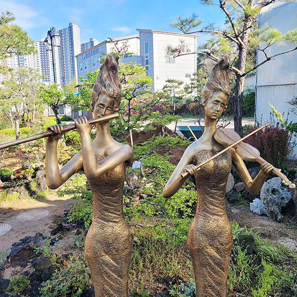 악기 연주 조형물 조각품 조각상 바이올린 플룻 호텔 카페 건물 로비 포인트 전원주택 동산