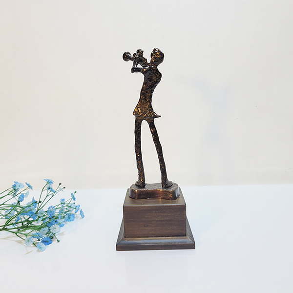 트럼펫 상패 음악 악기 트로피 경영대회 학원 감사패 기념패 대회 시상식 장식품 선물