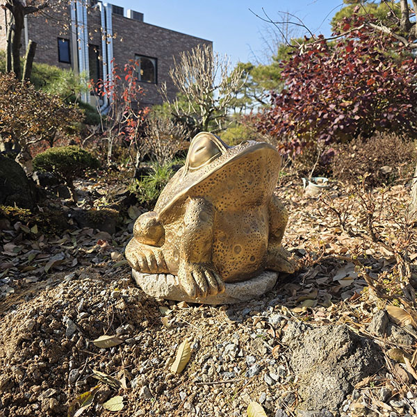 두꺼비조형물 조각상 조각품 황동 정원 현관 복과 행운 풍수 인테리어 장식품
